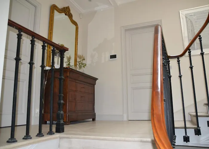 La D'auteuil, 16