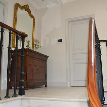 La D'auteuil, 16