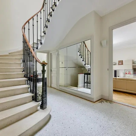 La D'auteuil Paris