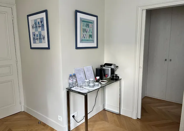 Homestay La D'auteuil, 16 Paris