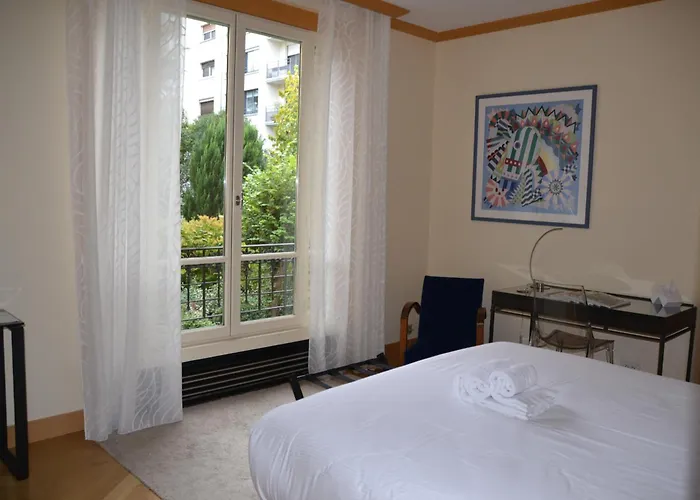 Homestay La D'auteuil, 16