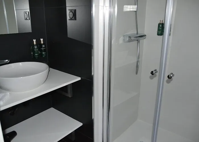 Homestay La D'auteuil, 16