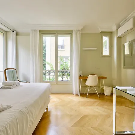 La D'auteuil, 16 Rum i privatbostad *